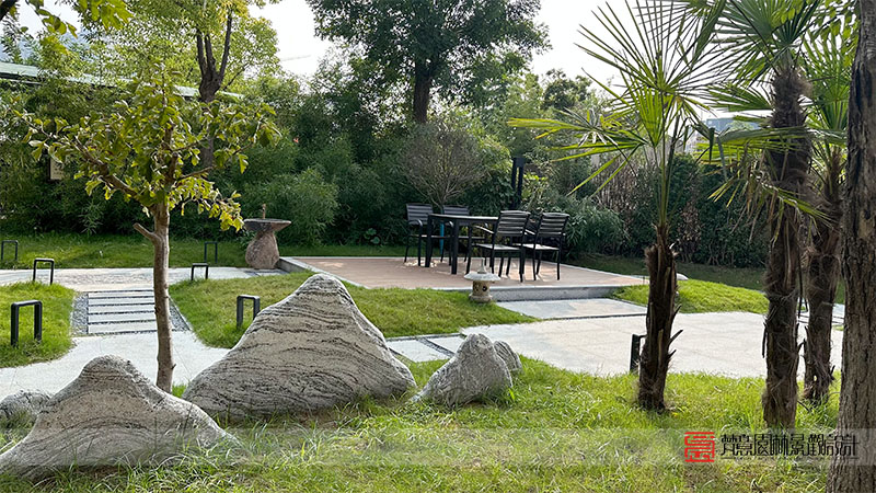 鄭州天倫莊園160平米別墅庭院設(shè)計